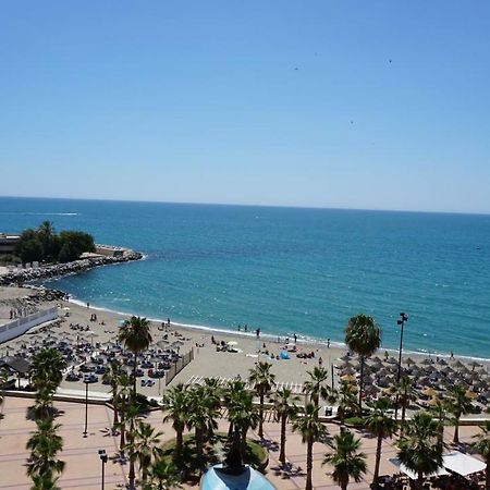 Beachfront Apartment In Fuengirola With Sea Views Exteriör bild