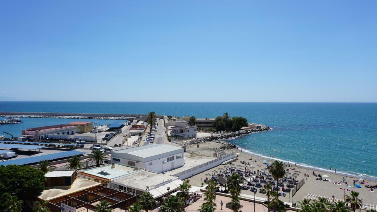 Beachfront Apartment In Fuengirola With Sea Views Exteriör bild